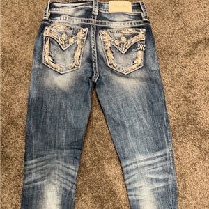 Miss Me size 23 mid rise ankle skinny jeans.  Worn once.